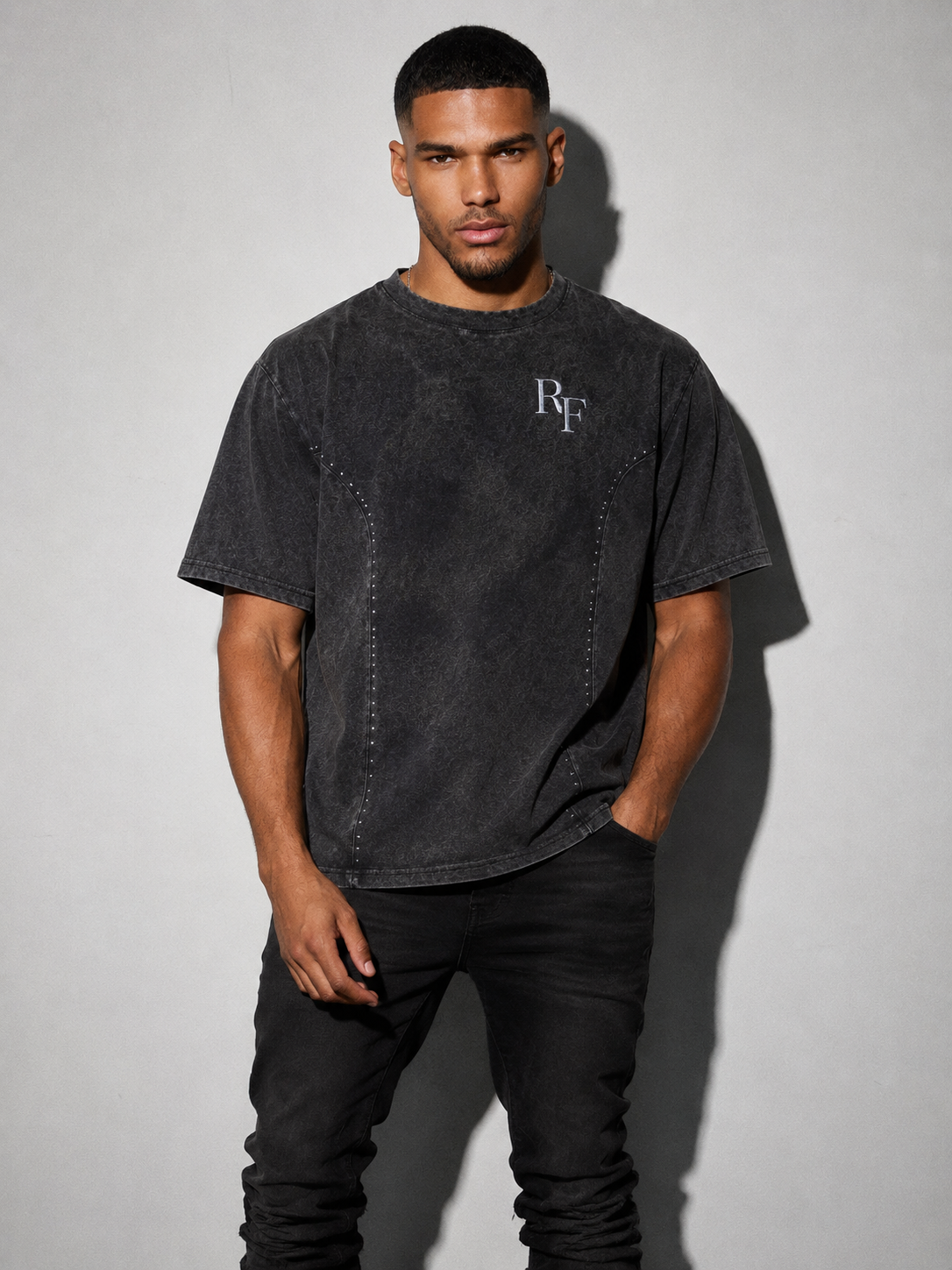 SIGNATURE TEE